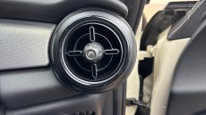 MINI Hatchback 2.0 Cooper S Exclusive 3dr Auto Petrol Hatchback